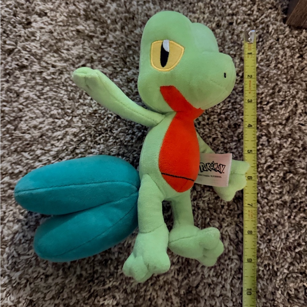Pokémon Treecko Plush Stuffy - Picture 2 of 3
